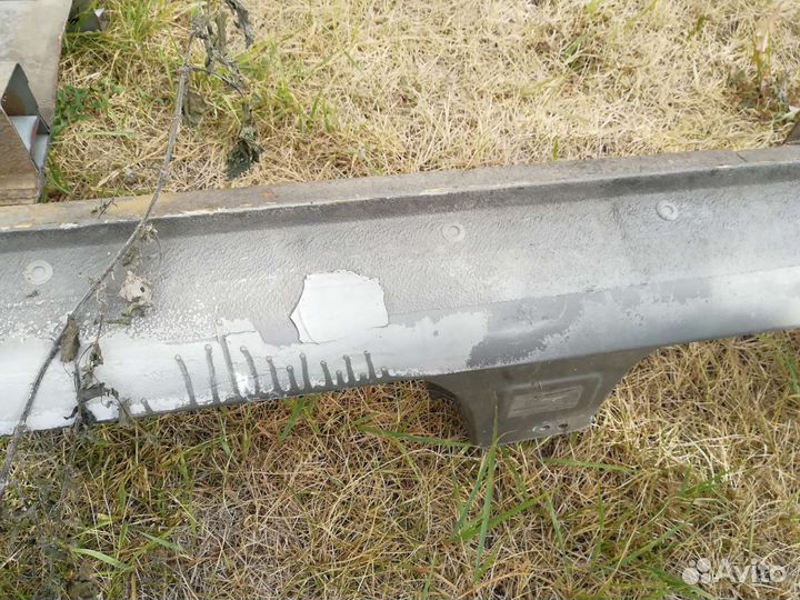 Mitsubishi Colt 2007г порог правый со стойкой