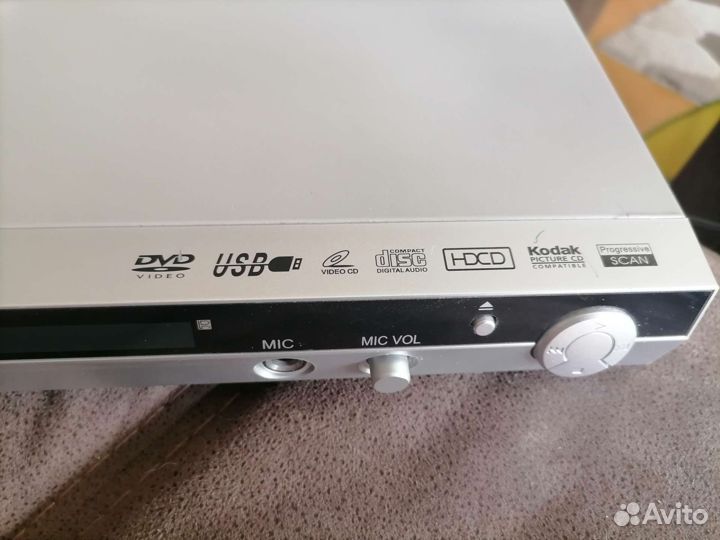 DVD плеер supra с usb и караоке