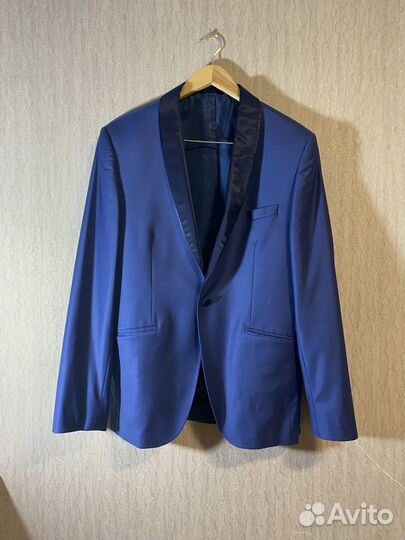 Мужской классический костюм 48