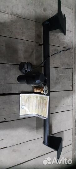 Фаркоп на тойоту калдину