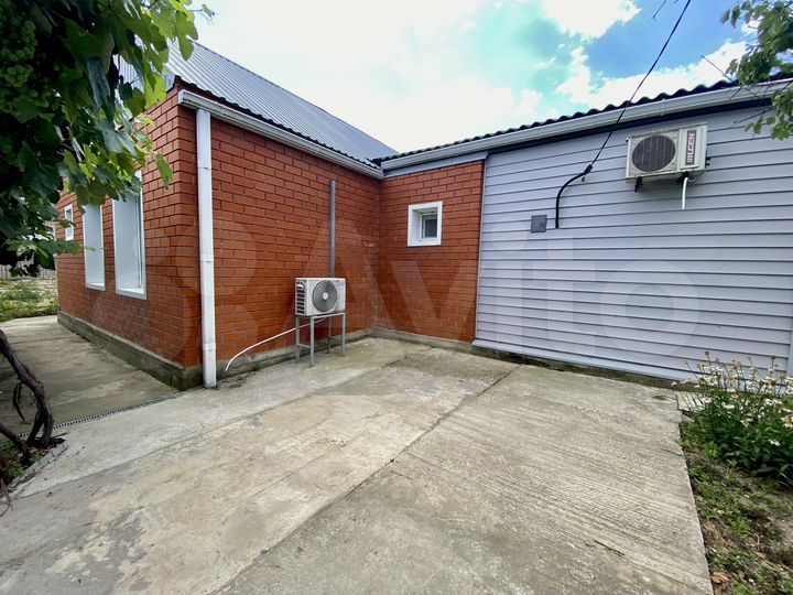 Дом 72,3 м² на участке 6 сот.