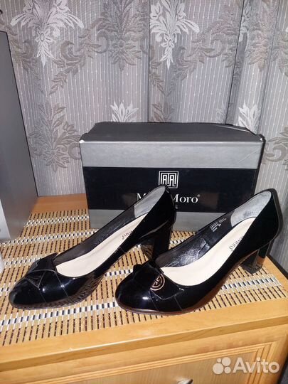 Туфли черные 39р