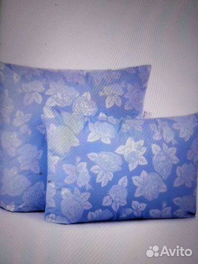 Подушки пухоперовые