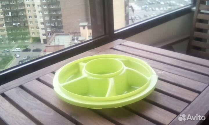 Менажница с крышкой