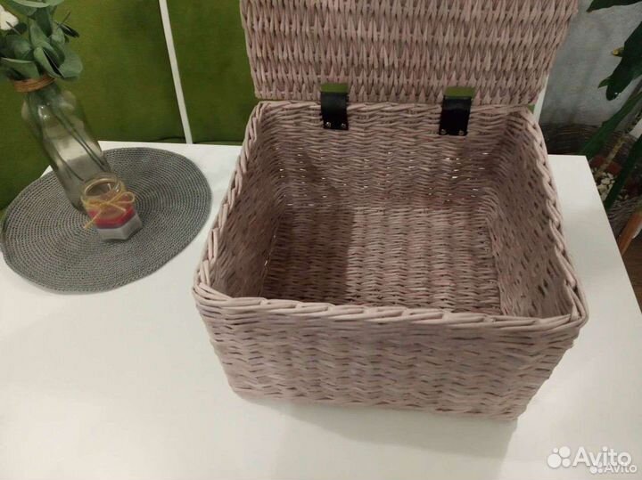 Короб с крышкой