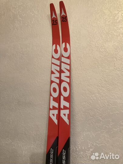 Беговые лыжи atomic redster carbon classic 207см