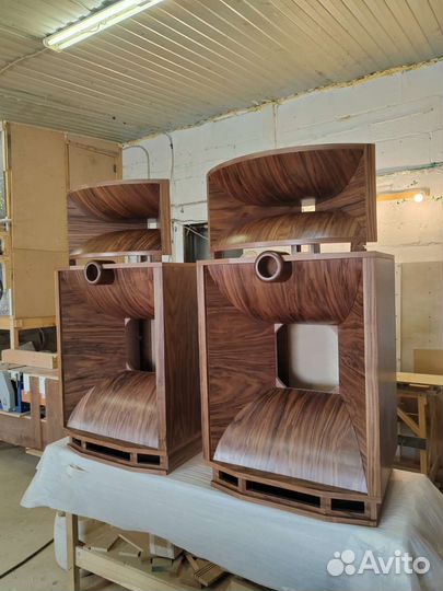 Шпонирование фанеровка панели фасады горячий пресс