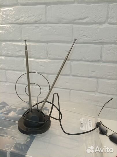 Приставка на кабельное телевидение