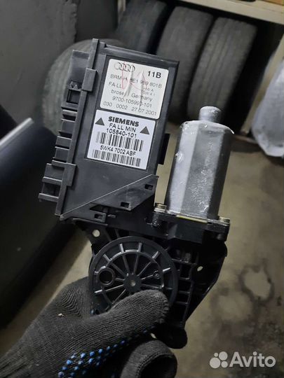 Моторчик стеклоподъемника Audi A4 B6