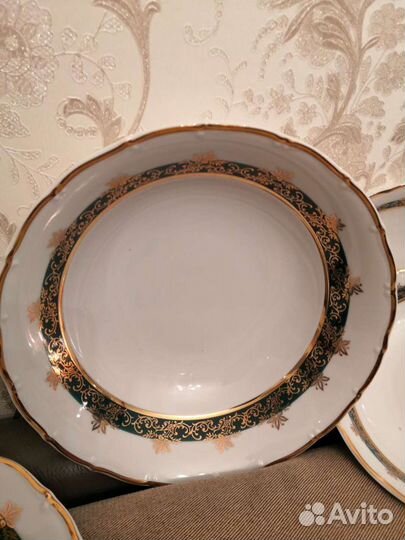 Набор столовой посуды новый