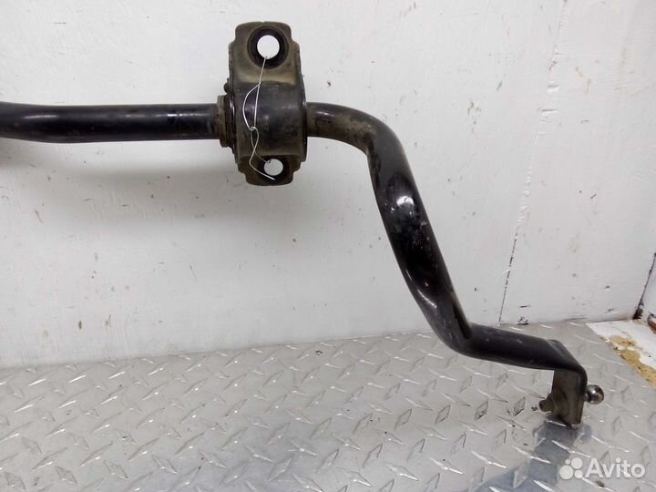 Стабилизатор передний Ford Escape 3