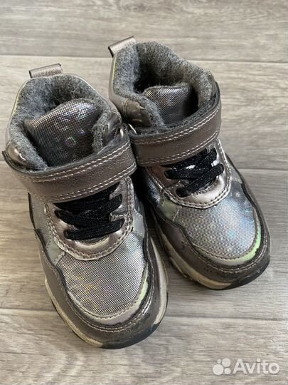 Ботинки демисезонные для девочки 22 размер