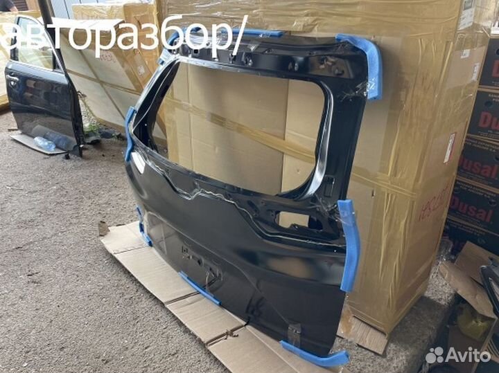 Honda CRV 5 2018 2022 дверь багажника