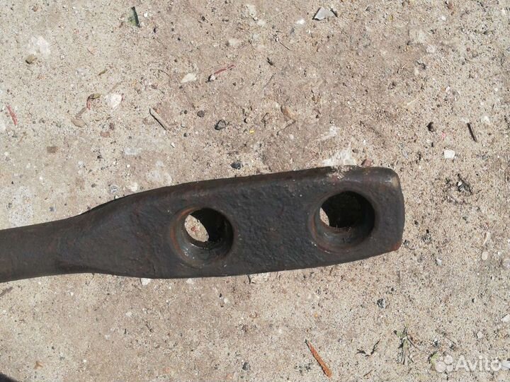 Рычаг передней подвески Киа Рио 1