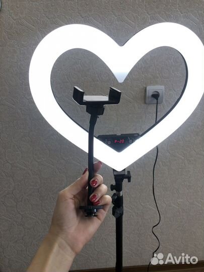 Кольцевая лампа со штативом