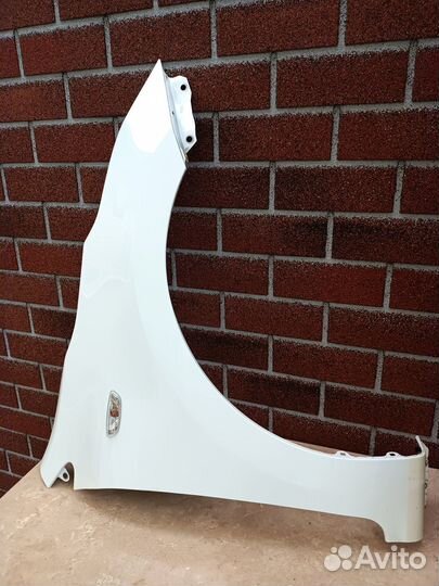 Крыло переднее правое левое для Киа Рио 4 Kia RIO