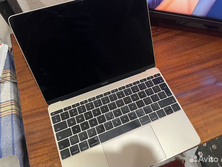Macbook 12 2015 (A1534)