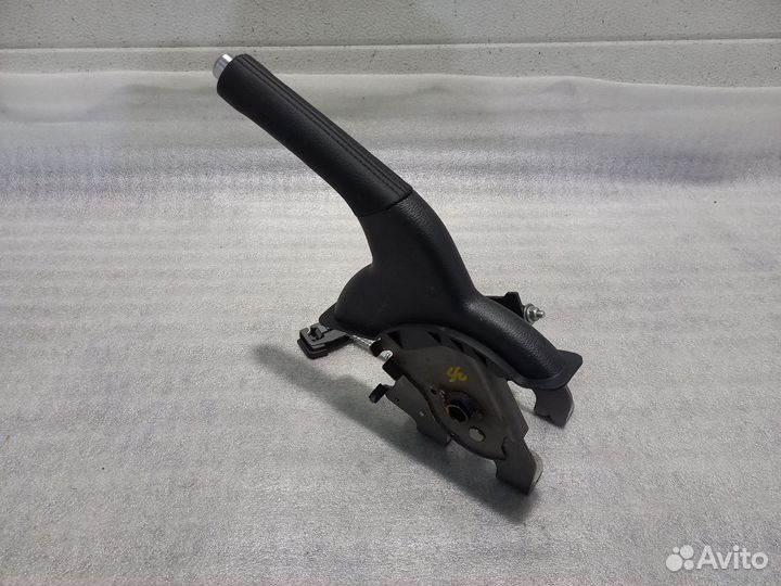 Рычаг стояночного тормоза Kia Ceed 3 CD