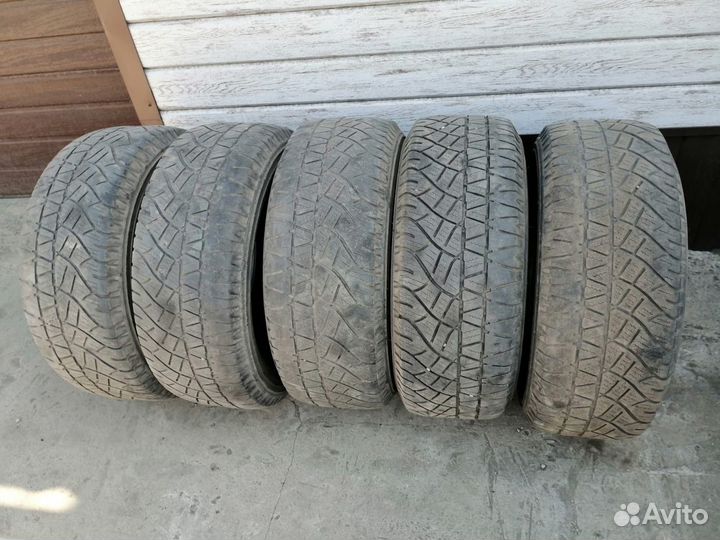 Michelin Latitude Cross 235/60 R16