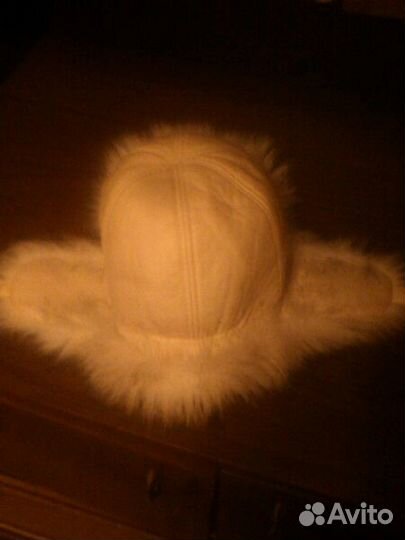 Женская, зимняя шапочка