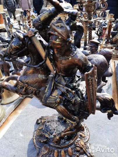 Серебрянные с позолотойПоднос Да и ложка серебряно