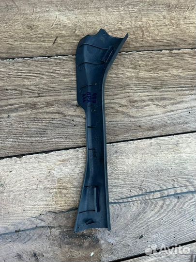 Накладка порога правая Nissan Almera N16 1.5 2004