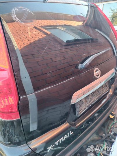 Ниссан Х-трейл т31 Крышка багажника K010MJG4EA