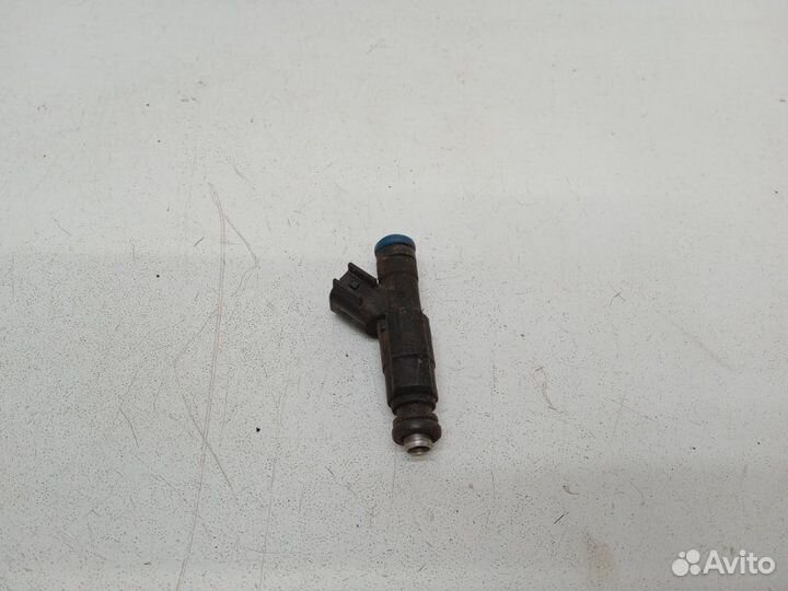Форсунка топливная Ford Focus 2 2004-2011