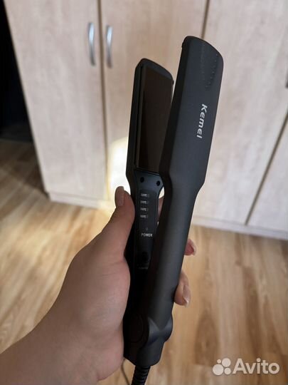 Выпрямитель для волос