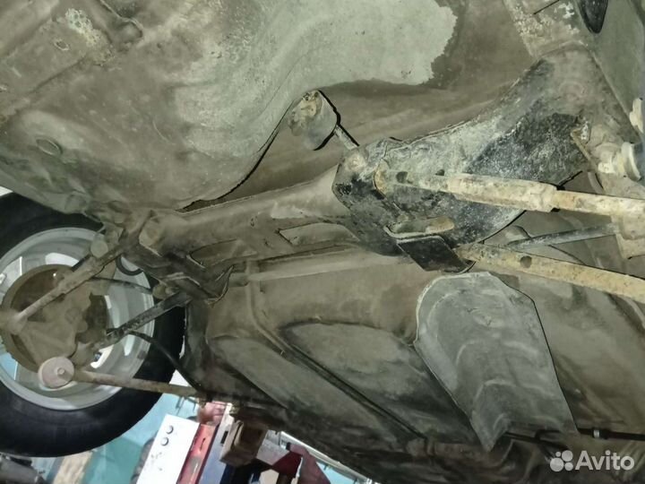 Задняя балка спектра