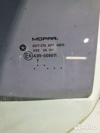 Стекло двери Dodge Caliber