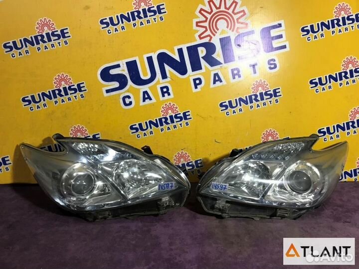 Фара toyota prius