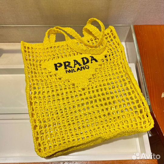 Сумка Prada