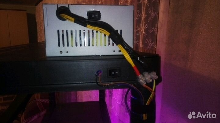 Стеллаж с подсветкой для рассады цветов