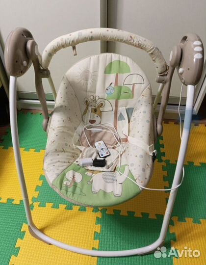 Электрокачель б/у с музыкой для новорождённых