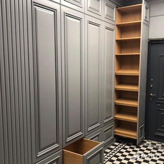 Шкаф распашной. Собственное производство