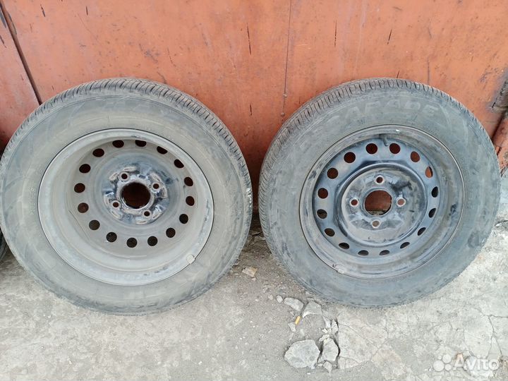 Колеса R14 на Nissan (175/70 Amtel; 185/65 Maxxis)