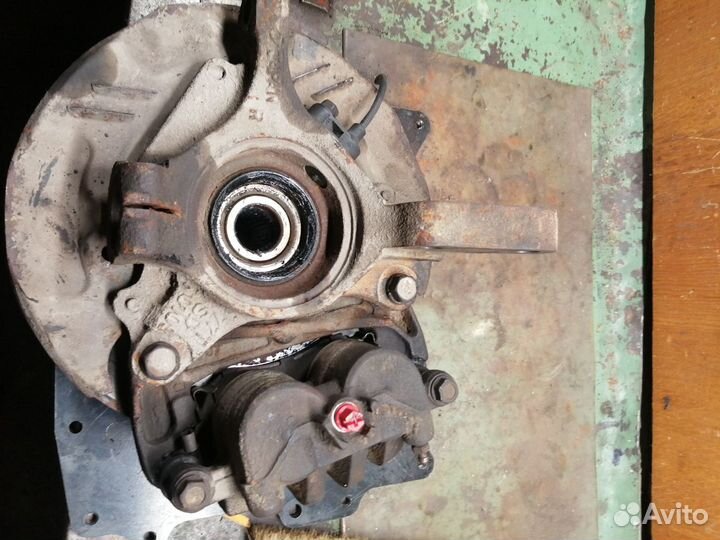 Передние кулаки на Субару