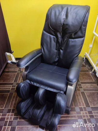 Массажное кресло
