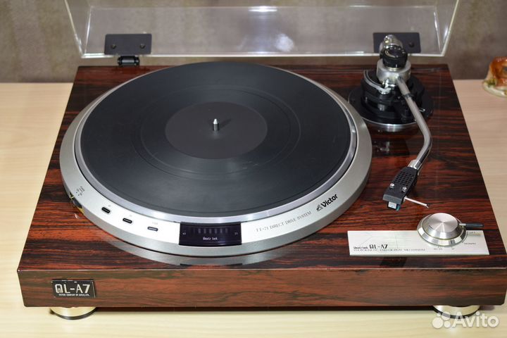 Проигрыватель винила Victor QL-A7