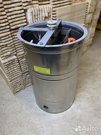 Медогонка Дюймовочка 2-х рамочная