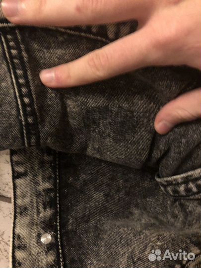 Джинсовая куртка