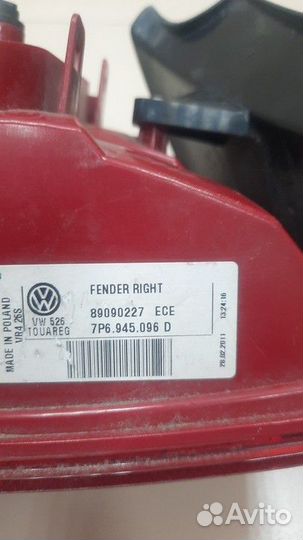 Фонарь наружный правый Volkswagen Touareg