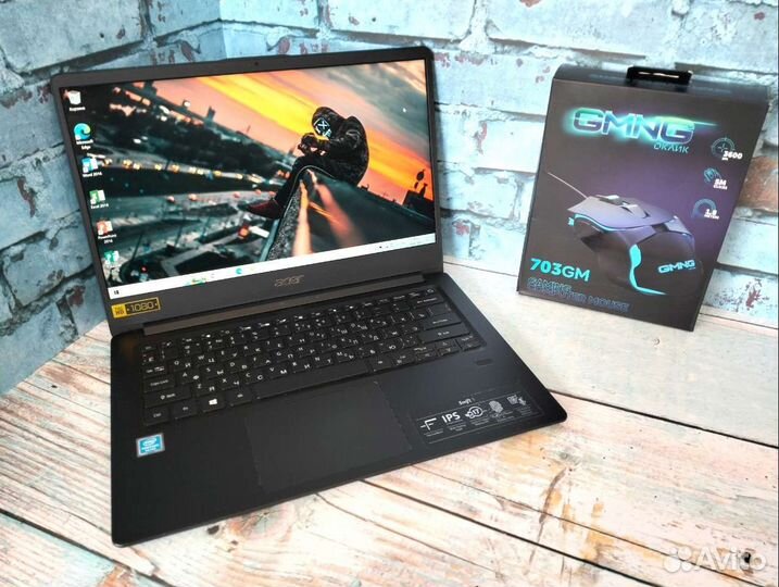 Свежий ультрабук Acer Swift