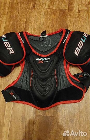 Нагрудник хоккейный