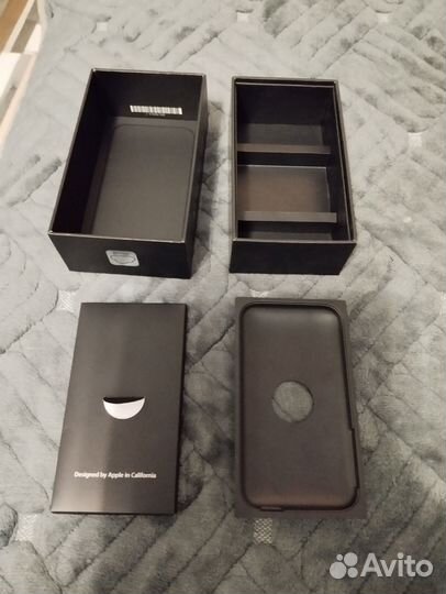 Коробка от iPhone 3G S