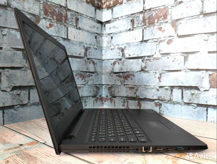 Ноутбук Lenovo на i3/ GT 920m/ SSD