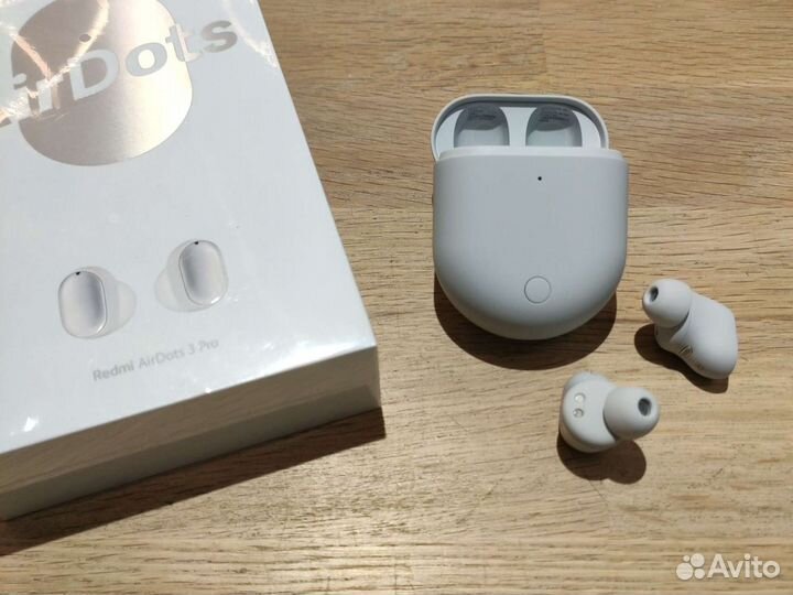 Беспроводные наушники Xiaomi Redmi AirDots 3 Pro