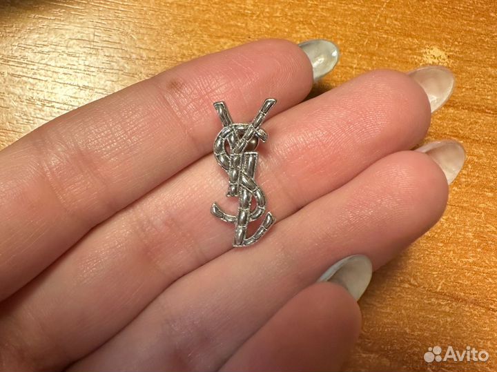 Серьги yves saint laurent