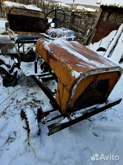 Трактор, 2000